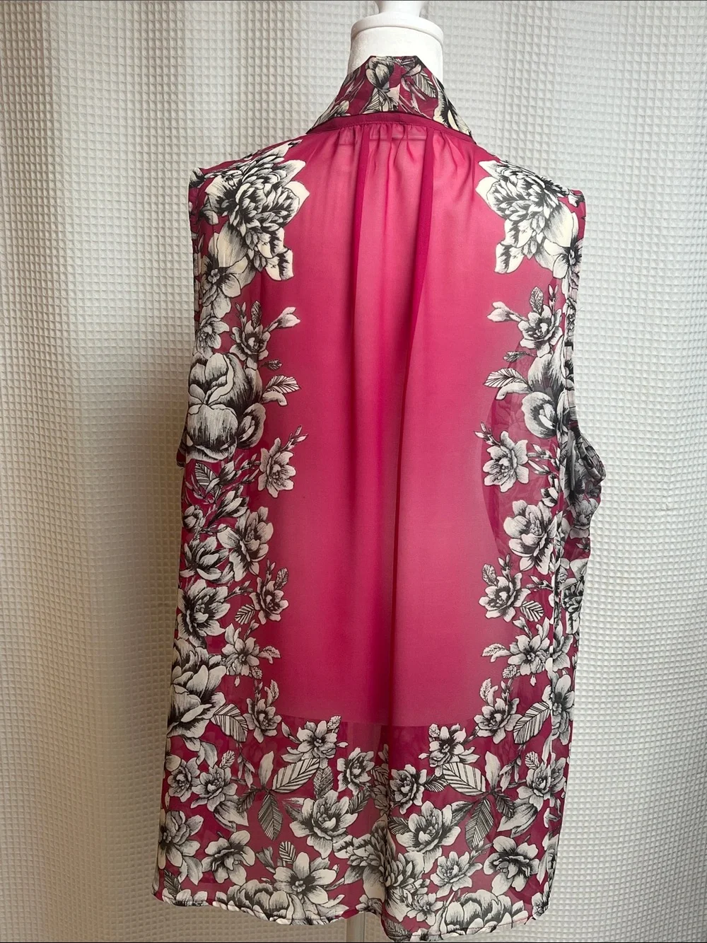 Susan Graver set of 3 open front sleeveless flowy chiffon colorful vests-1X